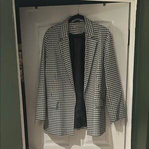 Houndstooth blazer
